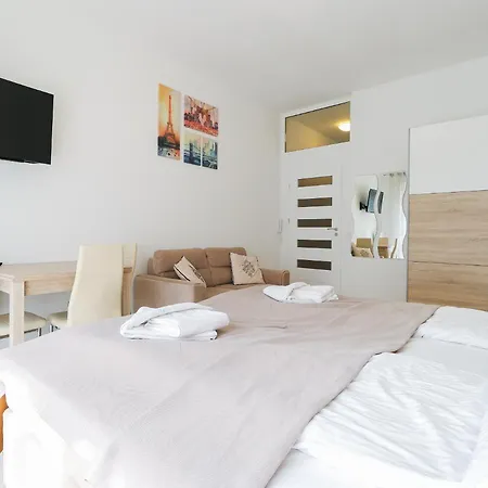 Apartment Aquamarina By Baltic *