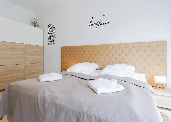 Aquamarina By Baltic Apartamento *